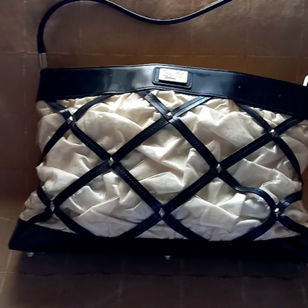 Women's purse